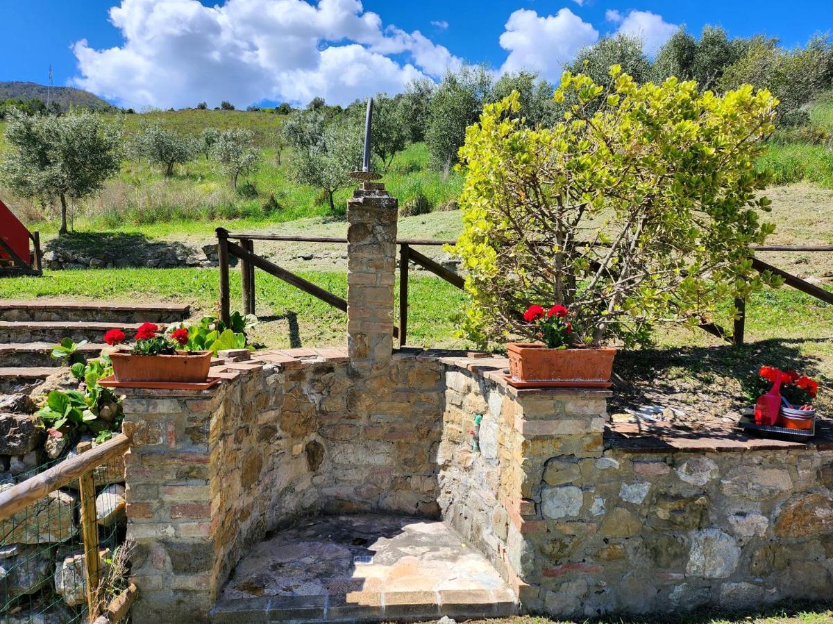 Agriturismo Lucertola 蒙泰卡蒂尼瓦尔迪切奇纳 外观 照片